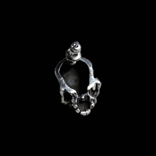 Silver skull earring mens earring FCS05