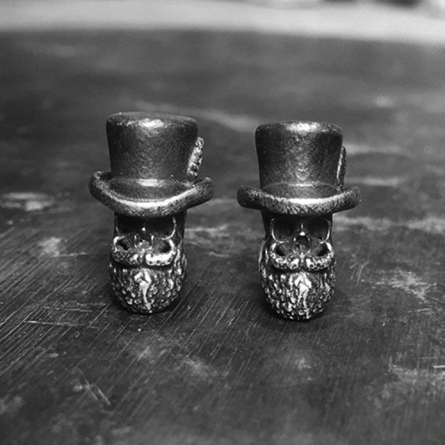 Formal hat skull stud earrings 925 sterling silver gentleman earrings