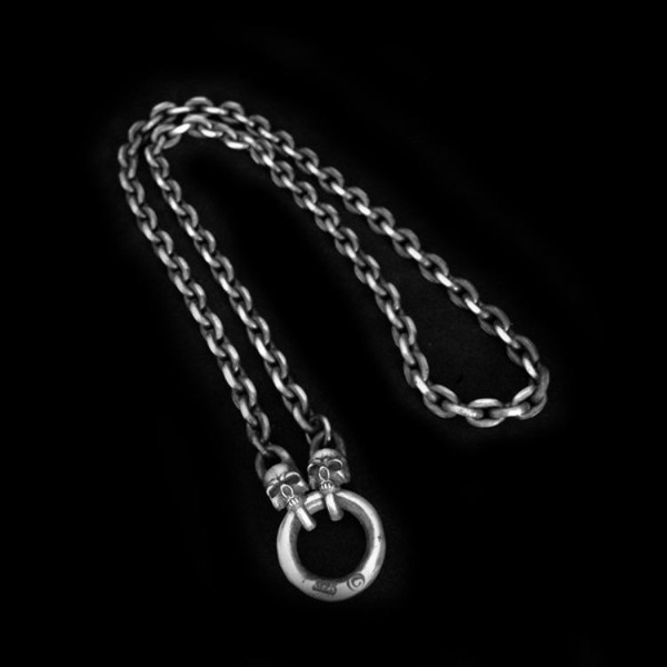 Double Skull Silver Basic Necklace Unveiled Unlock Elegance SSN05